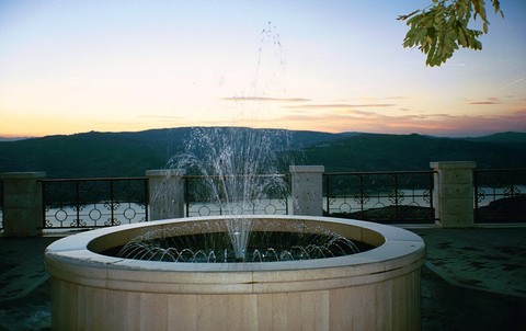 fountain in piazza